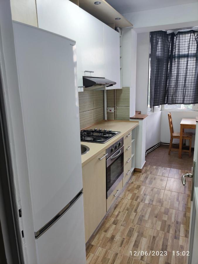 Fabian Central Apartment Бухарест Экстерьер фото